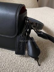 detail-samping-Coach-Studio-Baguette-In-Glovetanned-Leather-Shoulder-Bag-Black-balilene