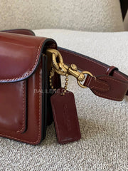 detail-samping-Coach-Tabby-Shoulder-Bag-20-Dark-Neutral-balilene