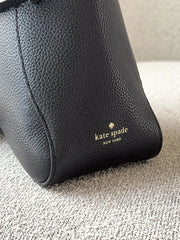 detail-samping-Kate-Spade-454-Sculpted-Shoulder-Bag-Black-balilene