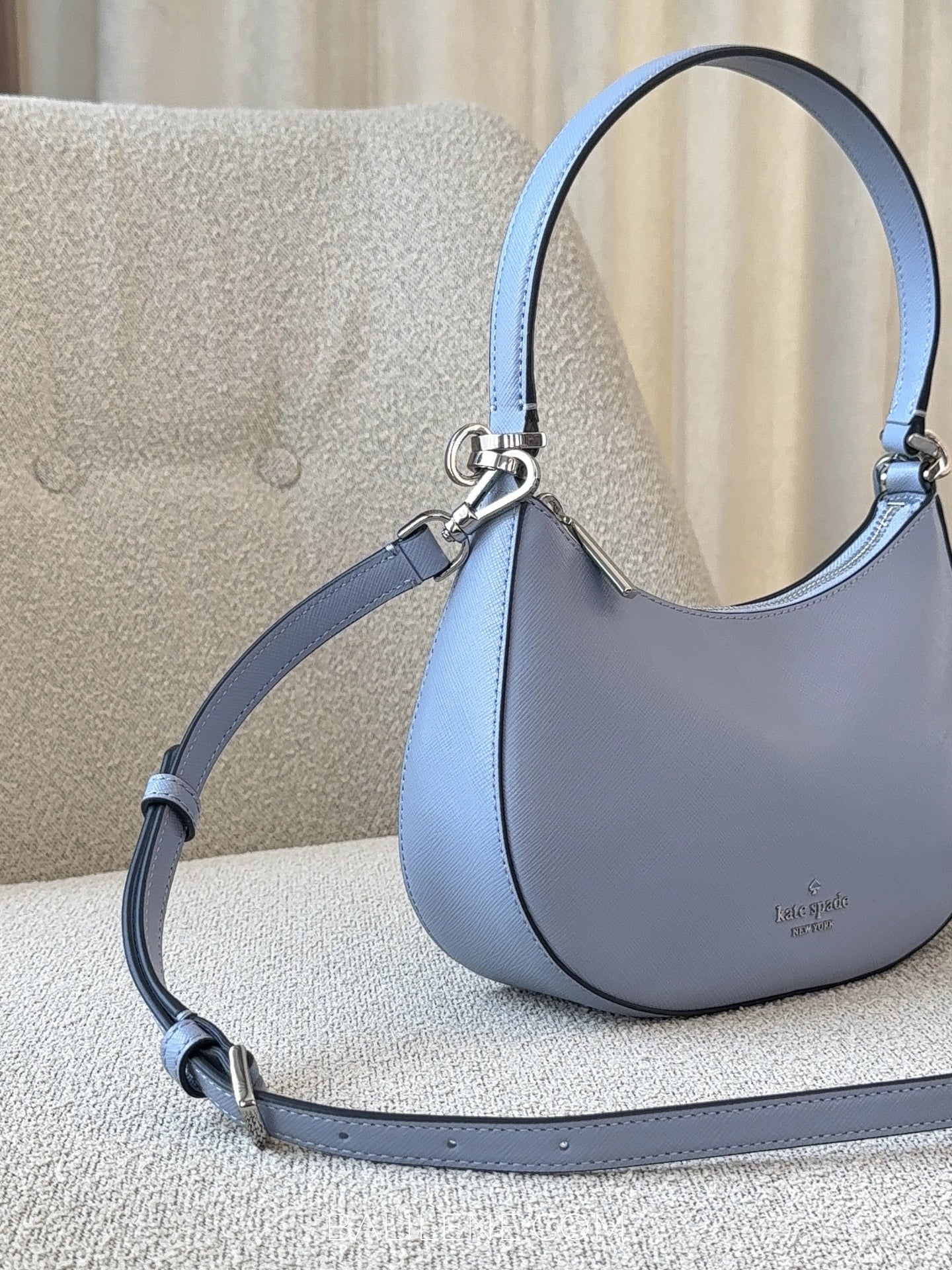 detail-samping-Kate-Spade-Paige-Shoulder-Bag-Muted-Blue-balilene