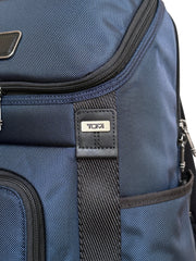 detail-samping-TM-Thornhill-Backpack-Navy