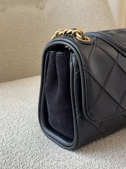 detail-samping-Tory-Burch-Fleming-Soft-Small-Convertible-Shoulder-Bag-Black-balilene