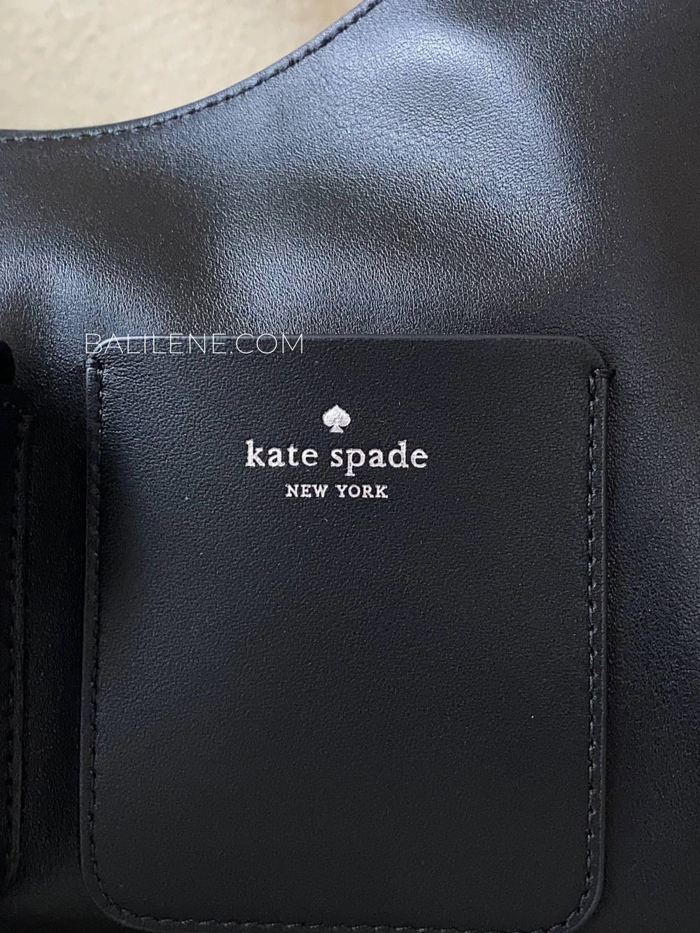 detail-slip-pocket-Kate-Spade-Cargo-Leather-Shoulder-Bag-Black-balilene