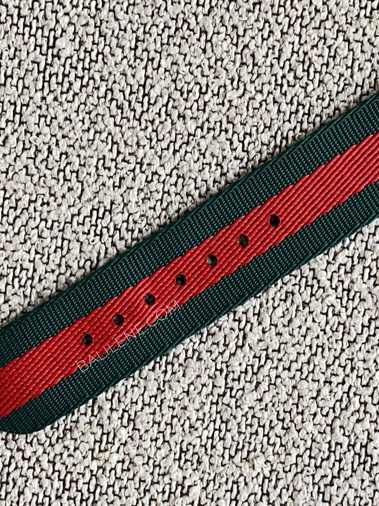 detail-strap-1-Gucci-G-Timeless-Bee-Red-Green-Dial-Two-Tone-Nylon-Strap-Watch-balilene