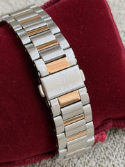 detail-strap-Aigner-Siena-Two-Tone-Stainless-Steel-Watch-Silver-Rose-Gold-balilene