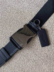 detail-strap-Coach-Racer-Belt-Bag-Black-balilene