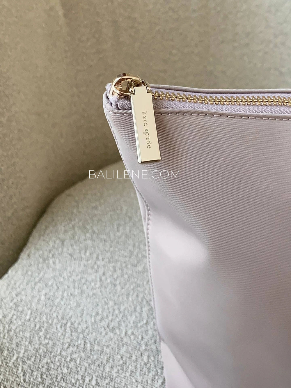 detail-zip-Kate-Spade-Kitt-Medium-Nylon-Tote-Cozy-Grey-balilene