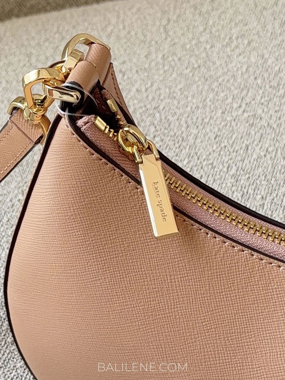 detail-zip-Kate-Spade-Paige-Shoulder-Bag-Light-Fawn-balilene