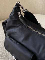 detail-zip-Tory-Burch-Nylon-Convertible-Shoulder-Bag-Black-balilene