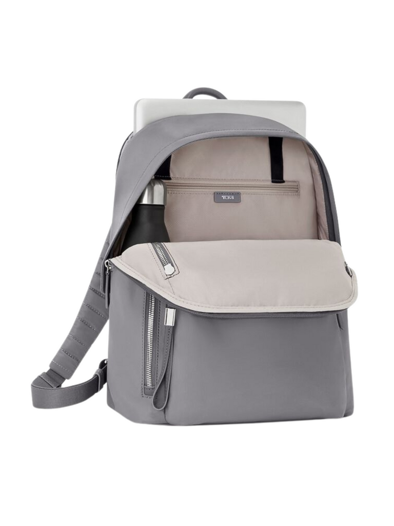 detail-zip-tengah-Tumi-Halsey-Backpack-Fog