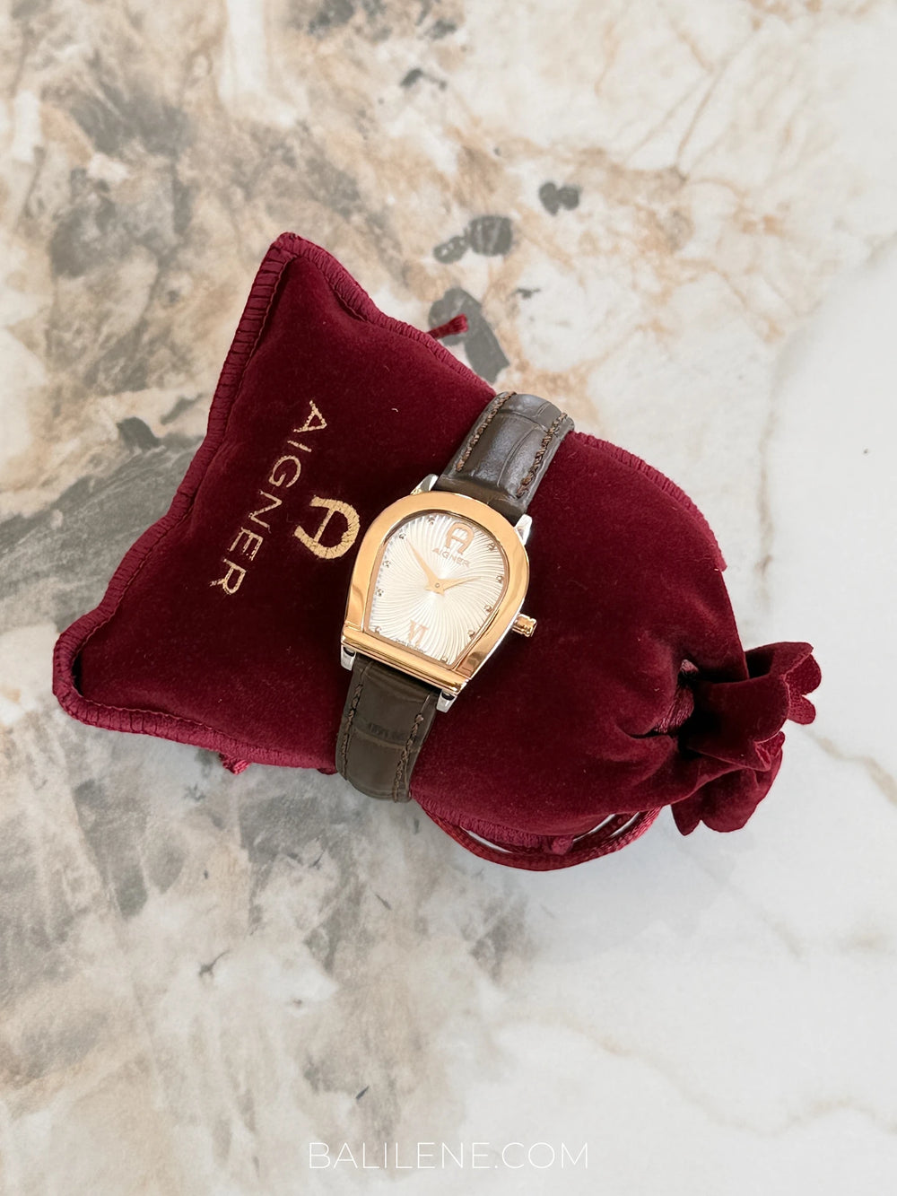 gambar-Aigner-Molise-Lady-Leather-Strap-Dark-Teak-balilene
