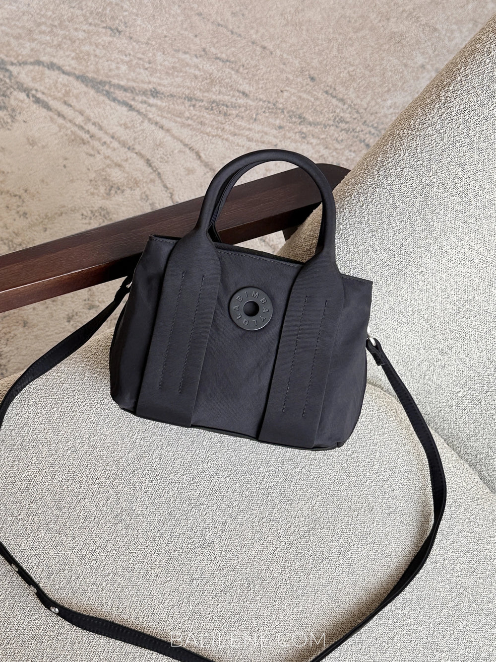 gambar-Bimba-Y-Lola-Small-Black-Nylon-Tote-Bag-with-Silver-Hardware-balilene
