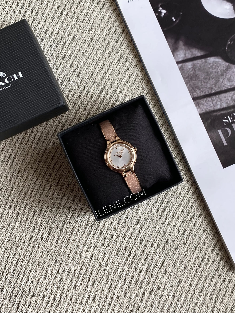 gambar-Coach-14504331-Chelsea-Pink-Stainless-Steel-Strap-Watch-balilene