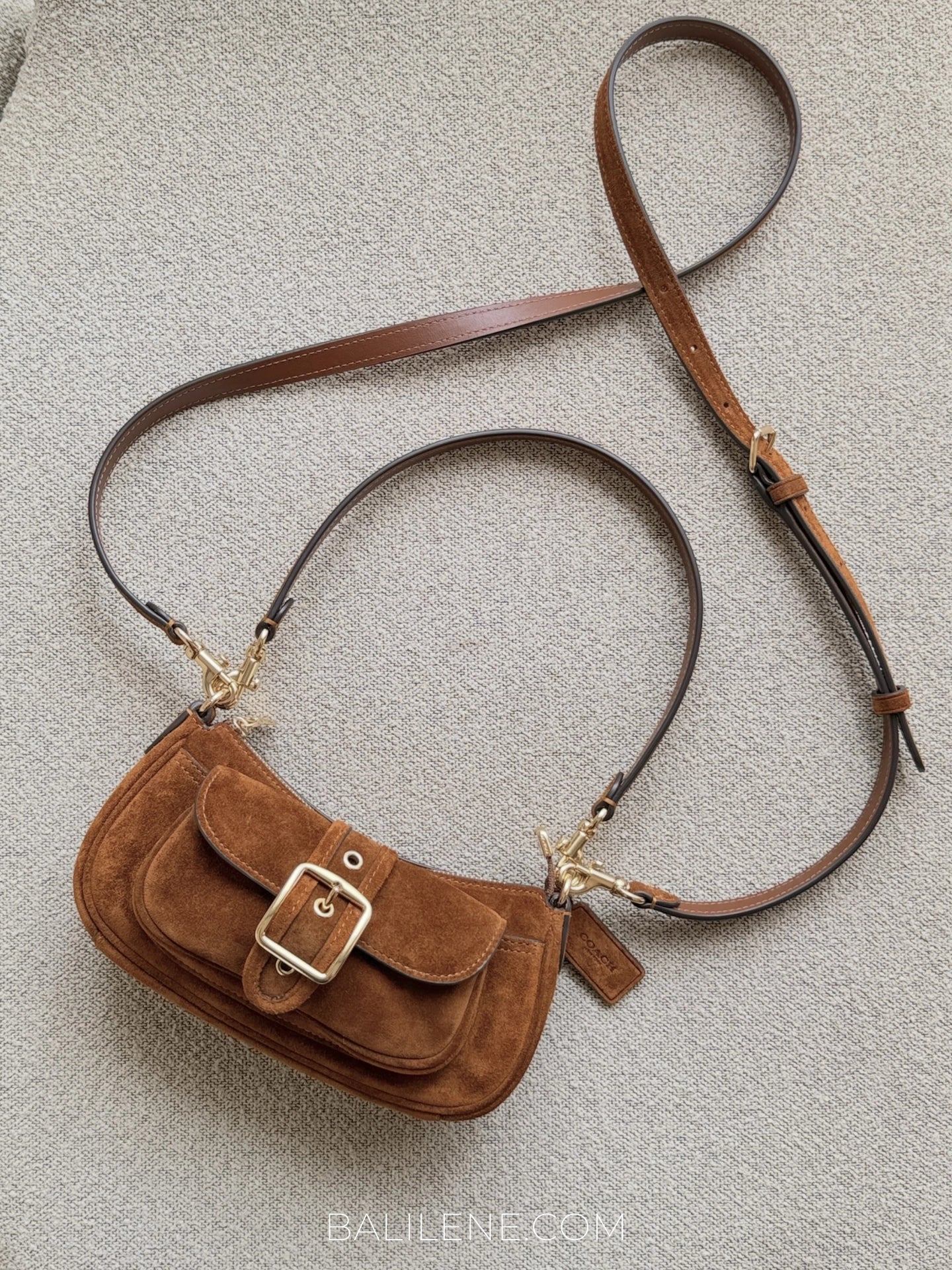 gambar-Coach-Ashton-Mini-Shoulder-Bag-Warm-Brown-balilene