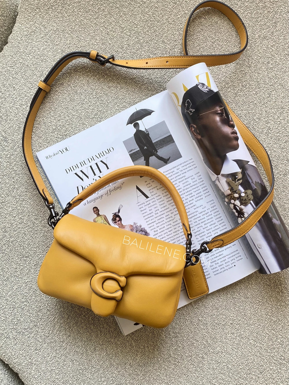 gambar-Coach-C3880-Pillow-Tabby-Shoulder-Bag-18-Buttercup-balilene