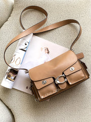 gambar-Coach-Cargo-Turnlock-Soft-Tabby-Honey-Brown-balilene