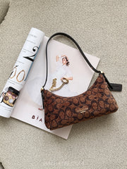 gambar-Coach-Emeilia-Shoulder-Bag-In-Signature-Chenille-Truffle-balilene