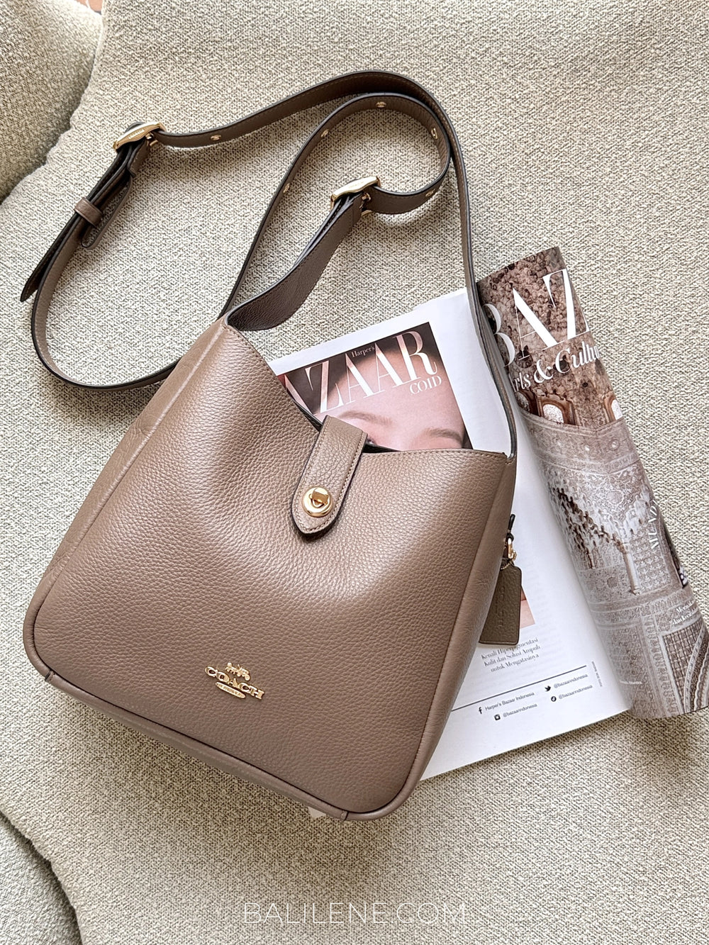 gambar-Coach-Hadley-Convertible-Crossbody-Bag-Dark-Stone-balilene