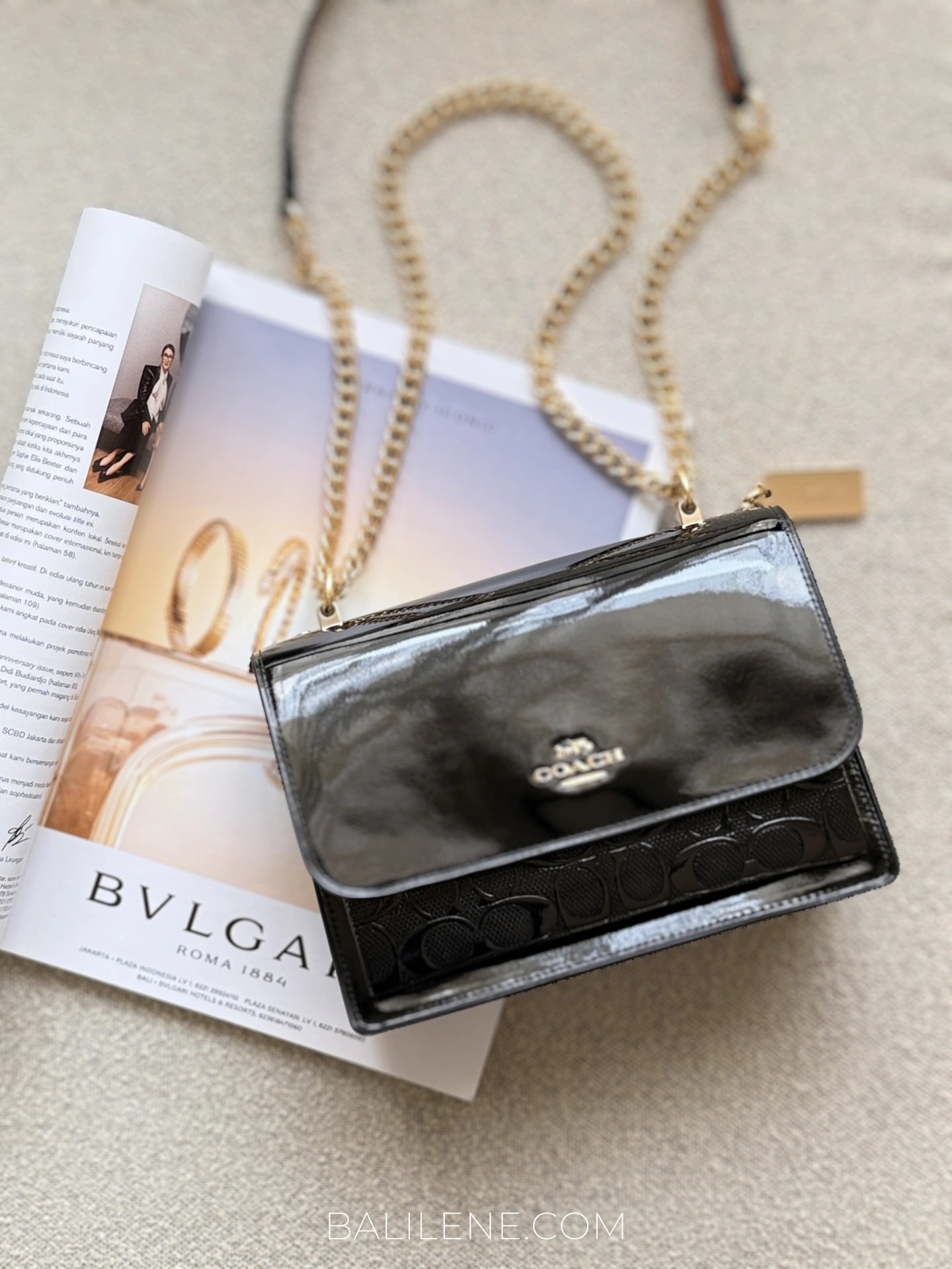 gambar-Coach-Klare-Crossbody-Bag-In-Signature-Patent-Leather-Black-balilene