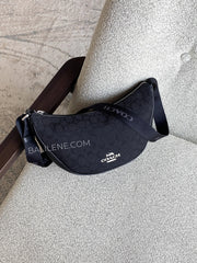 gambar-Coach-Pace-Shoulder-Bag-In-Signature-Jacquard-Black-balilene