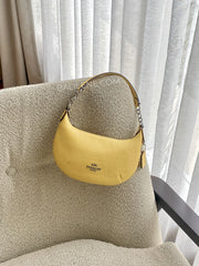 gambar-Coach-Payton-Mini-Pebbled-Leather-Daisy-balilene