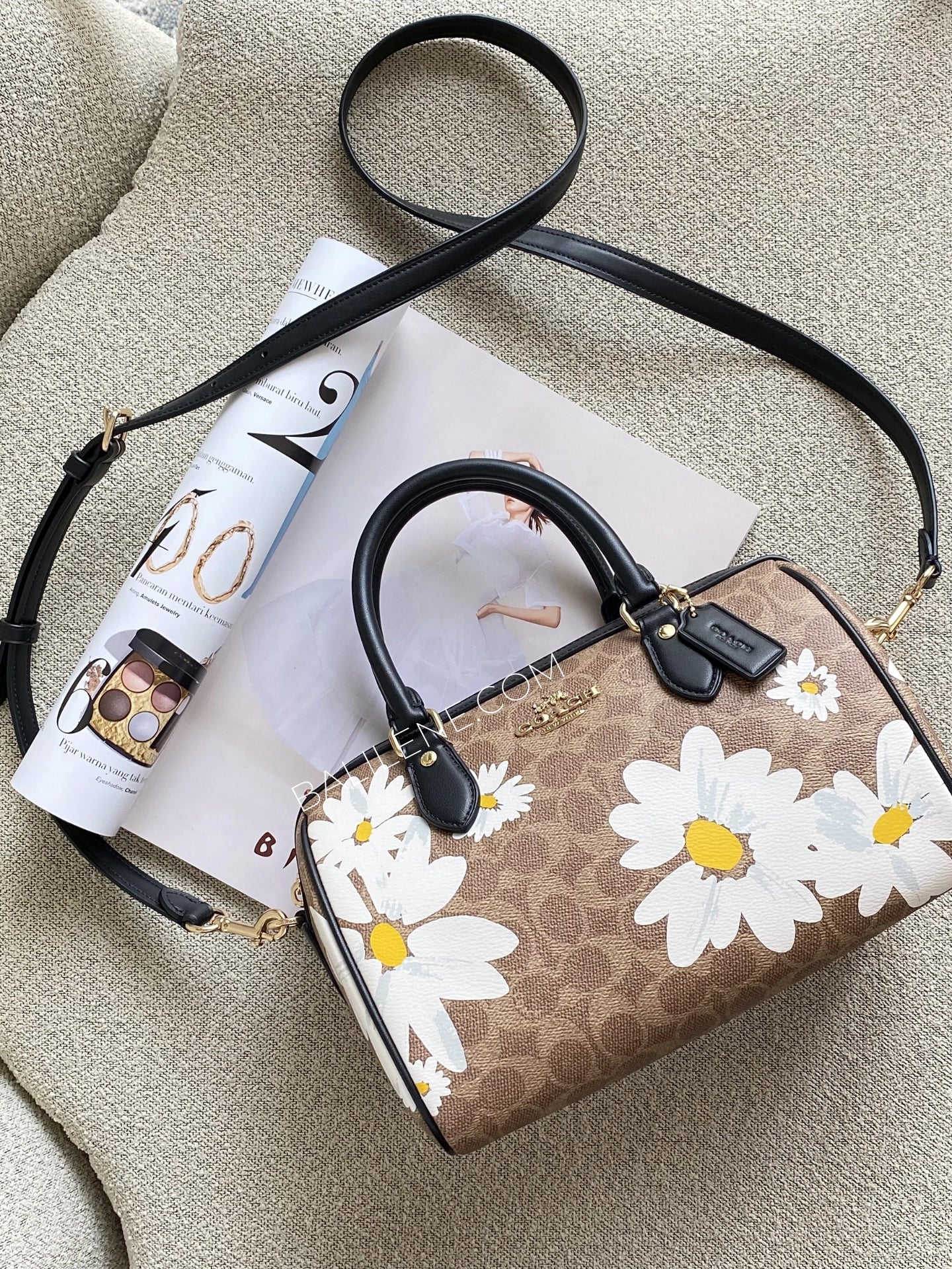 gambar-Coach-Rowan-Satchel-Bag-In-Signature-Canvas-With-Floral-Print-Tan-Multi-balilene