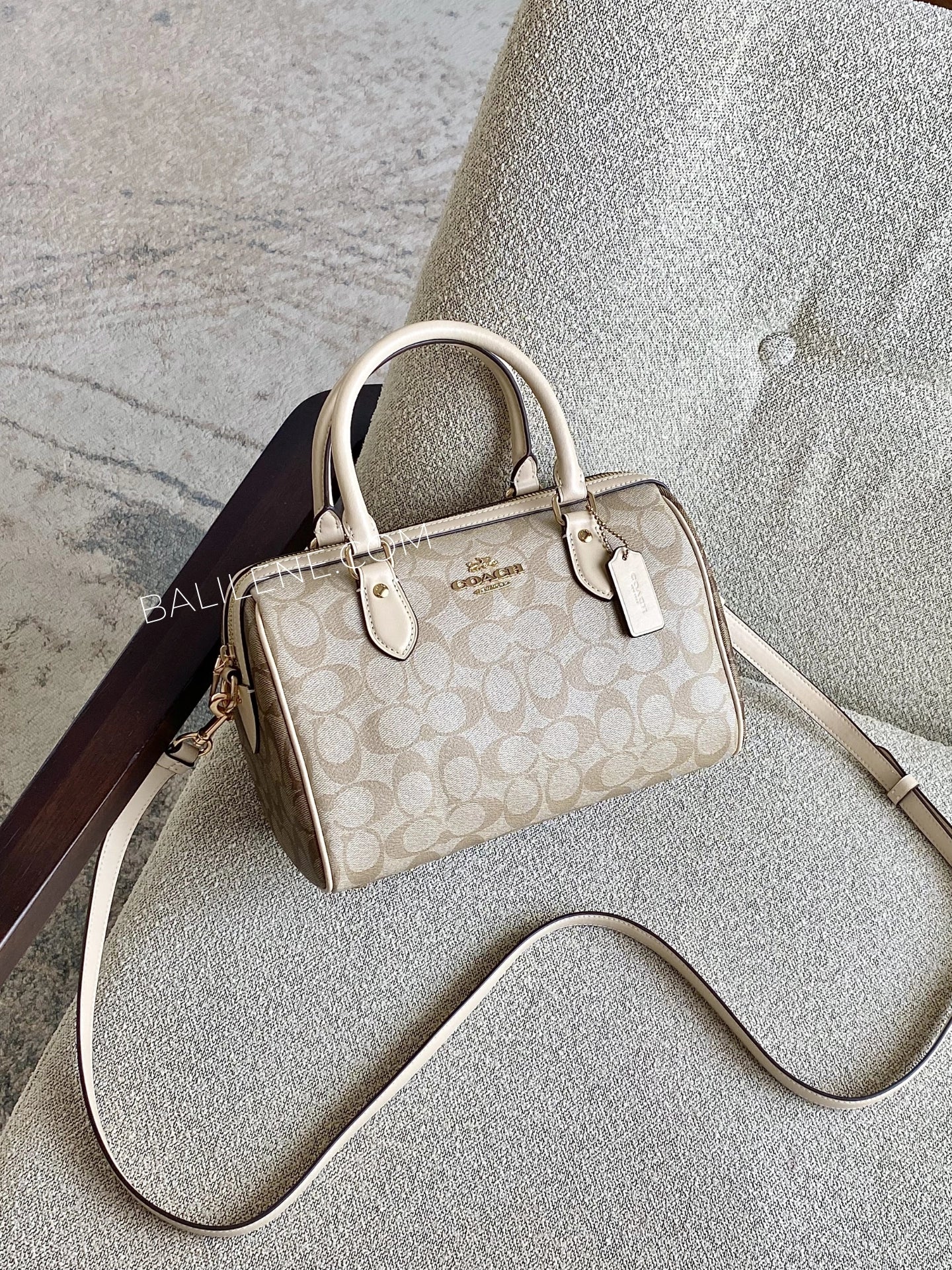 gambar-Coach-Rowan-Satchel-In-Blocked-Signature-Canvas-Light-Khaki-Multi-balilene