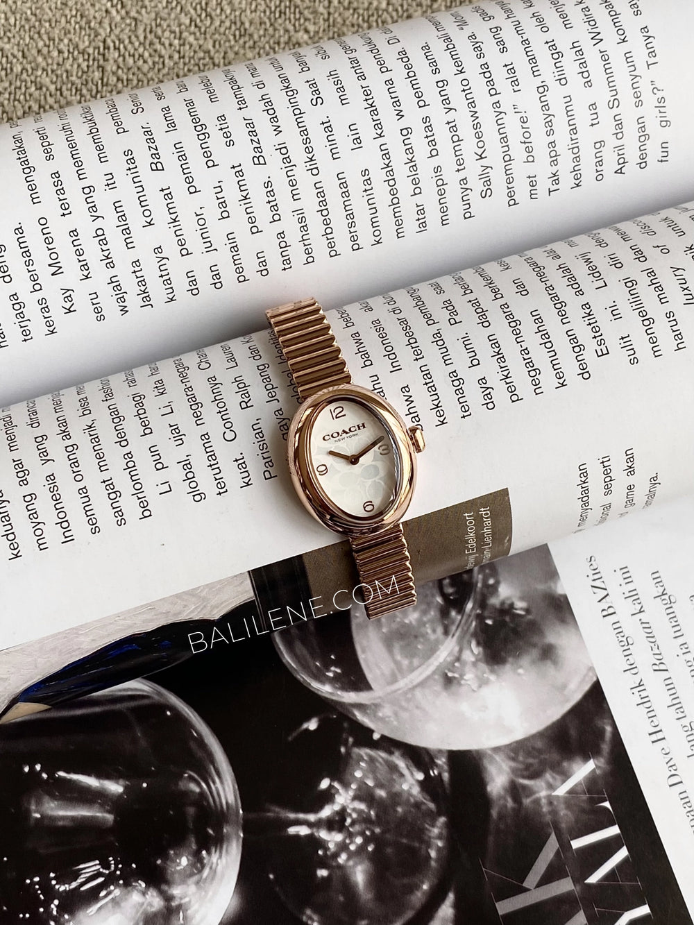 gambar-Coach-Sammy-Quartz-Rose-Gold-Tone-Stainless-Steel-Watch-balilene