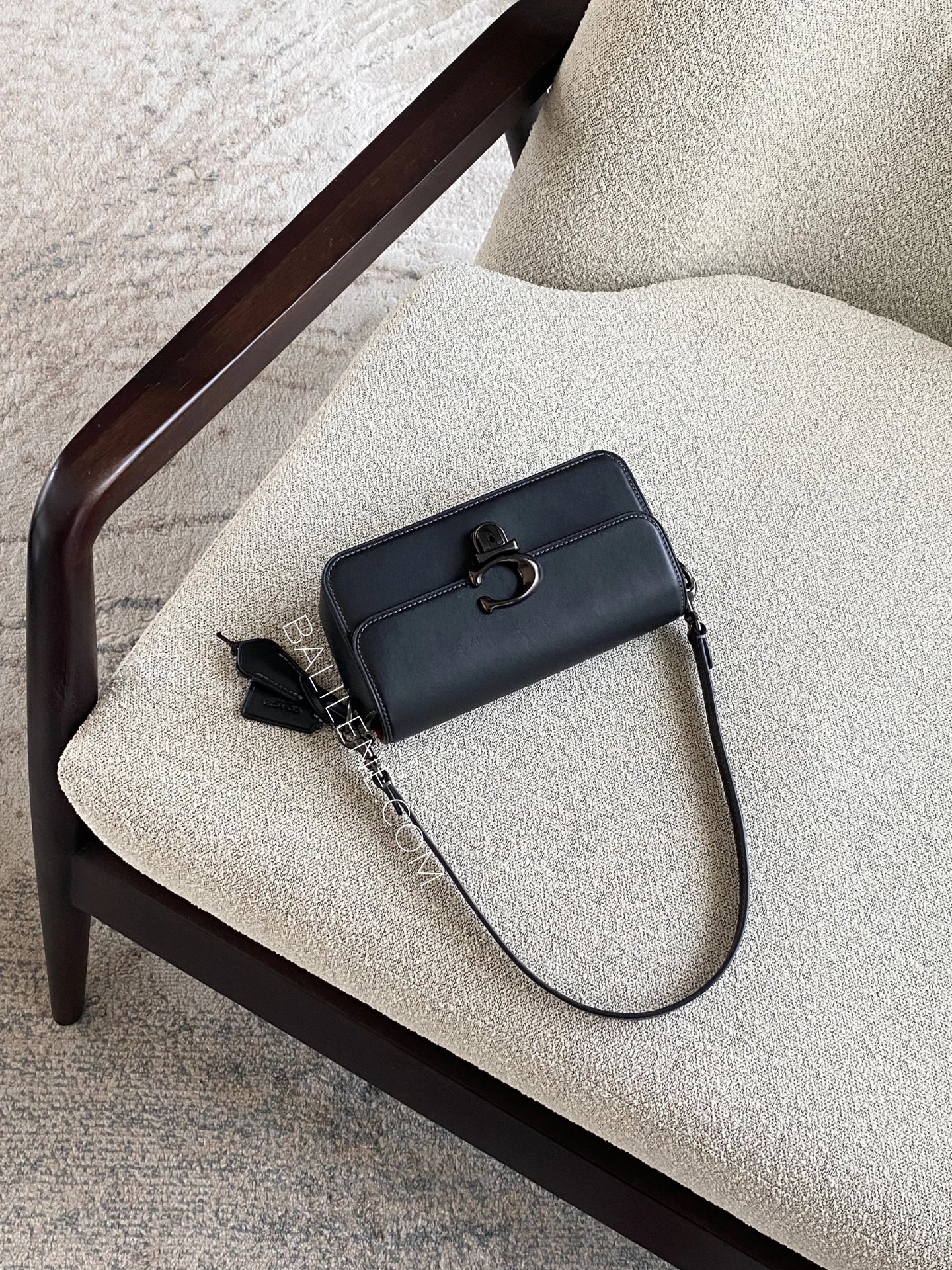 gambar-Coach-Studio-Baguette-In-Glovetanned-Leather-Shoulder-Bag-Black-balilene