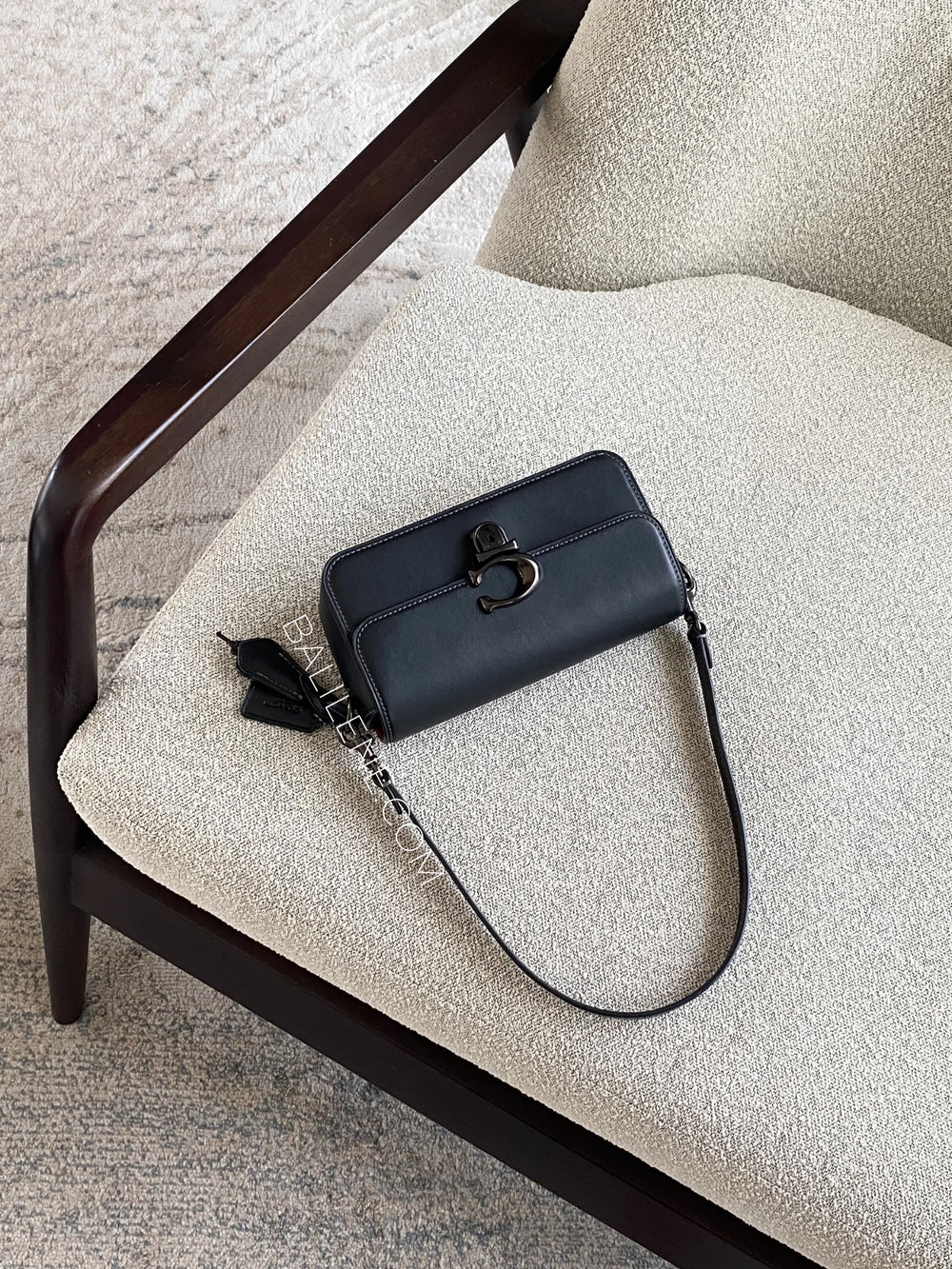 gambar-Coach-Studio-Baguette-In-Glovetanned-Leather-Shoulder-Bag-Black-balilene
