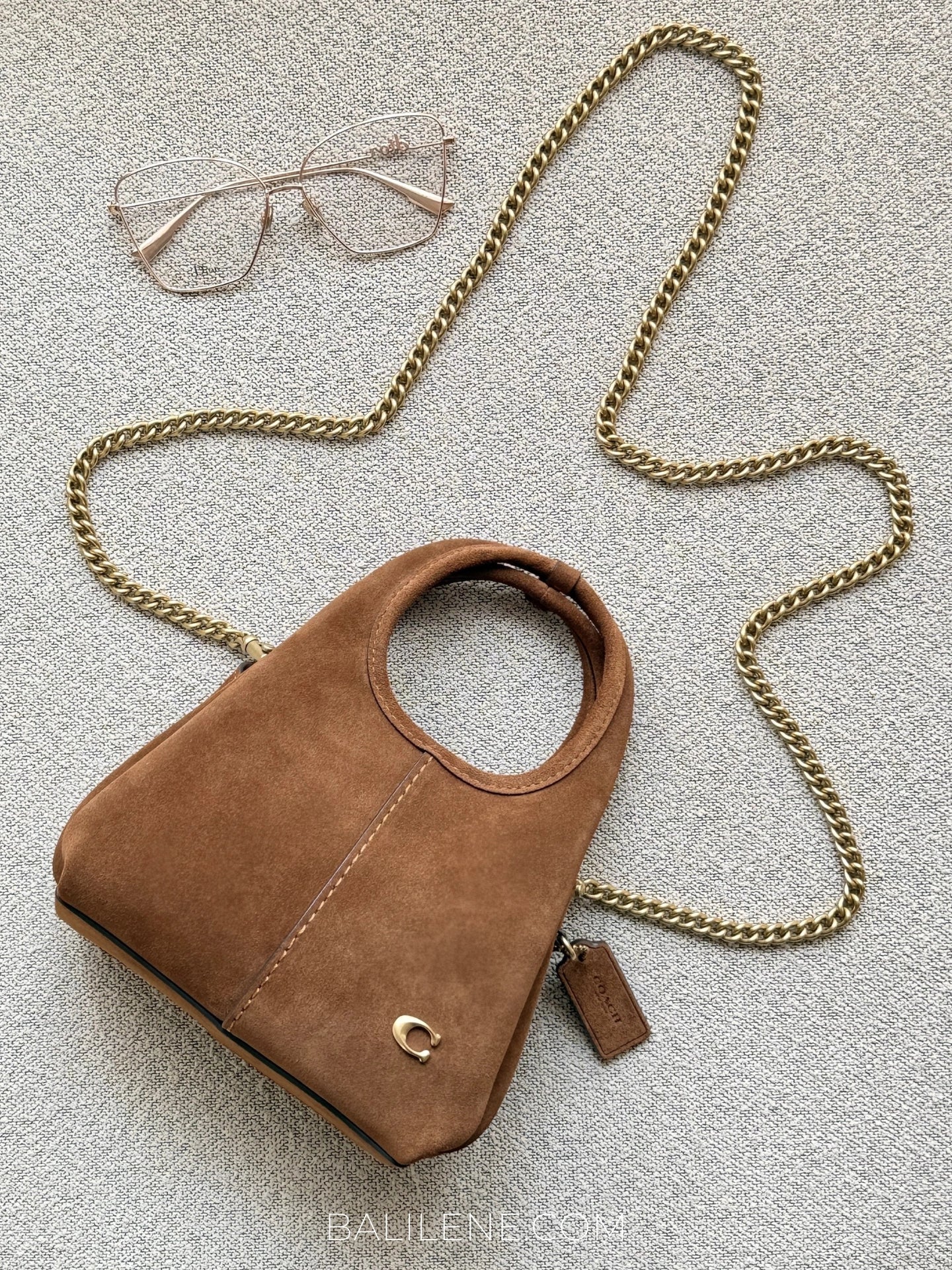 gambar-Coach-Suede-Lana-Shoulder-Bag-19-Warm-Brown-balilene