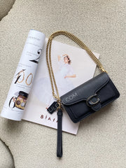 gambar-Coach-Tabby-Crossbody-Wristlet-Black-balilene