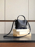 gambar-Kate-Spade-Knott-Mini-Crossbody-Pebbled-Leather-Black-balilene