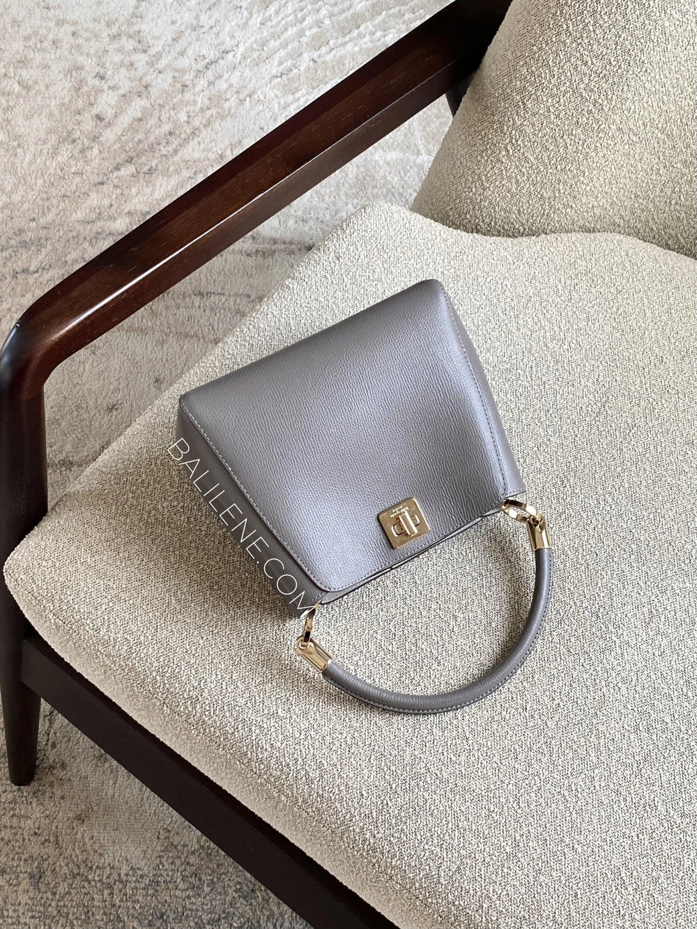 gambar-Kate-Spade-Spade-Phoebe-Small-Top-Handle-Bag-Hare-Grey-balilene
