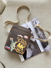 gambar-Michael-Kors-35S1G3DC8B-Desert-Road-Trip-Jet-Set-Medium-Brown-Multi-balilene
