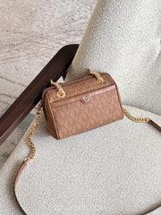 gambar-Michael-Kors-Blaire-Extra-Small-Logo-Duffle-Crossbody-Bag-Luggage-balilene