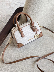 gambar-Michael-Kors-Thompson-Extra-Small-Signature-Logo-Convertible-Satchel-Bag-Vanilla-balilene