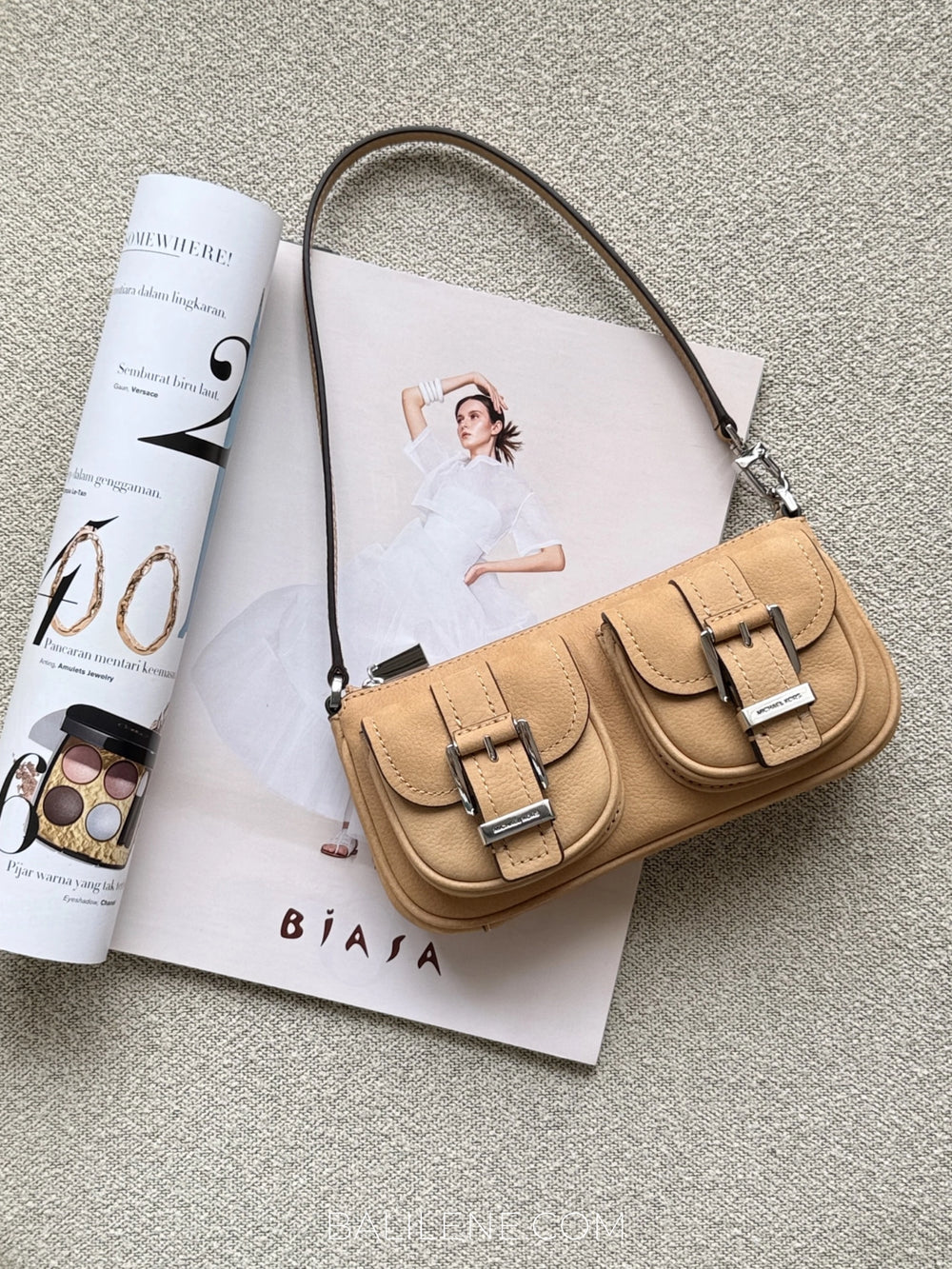 gambar-Michael-Kors-Zoe-Small-Nubuck-Convertible-Pochette-Peanut-balilene
