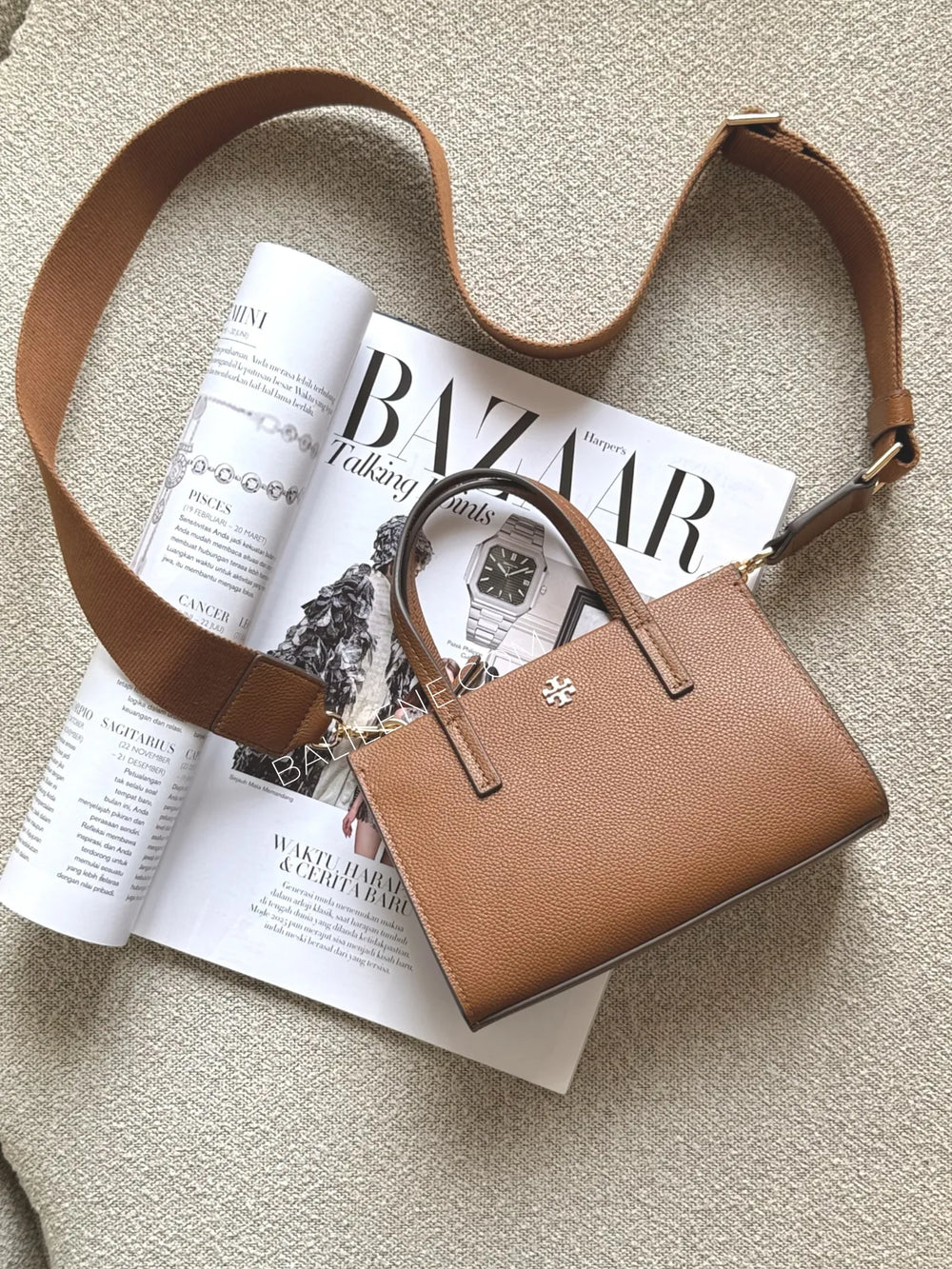 gambar-Tory-Burch-Blake-Mini-Tote-Cortado-balilene