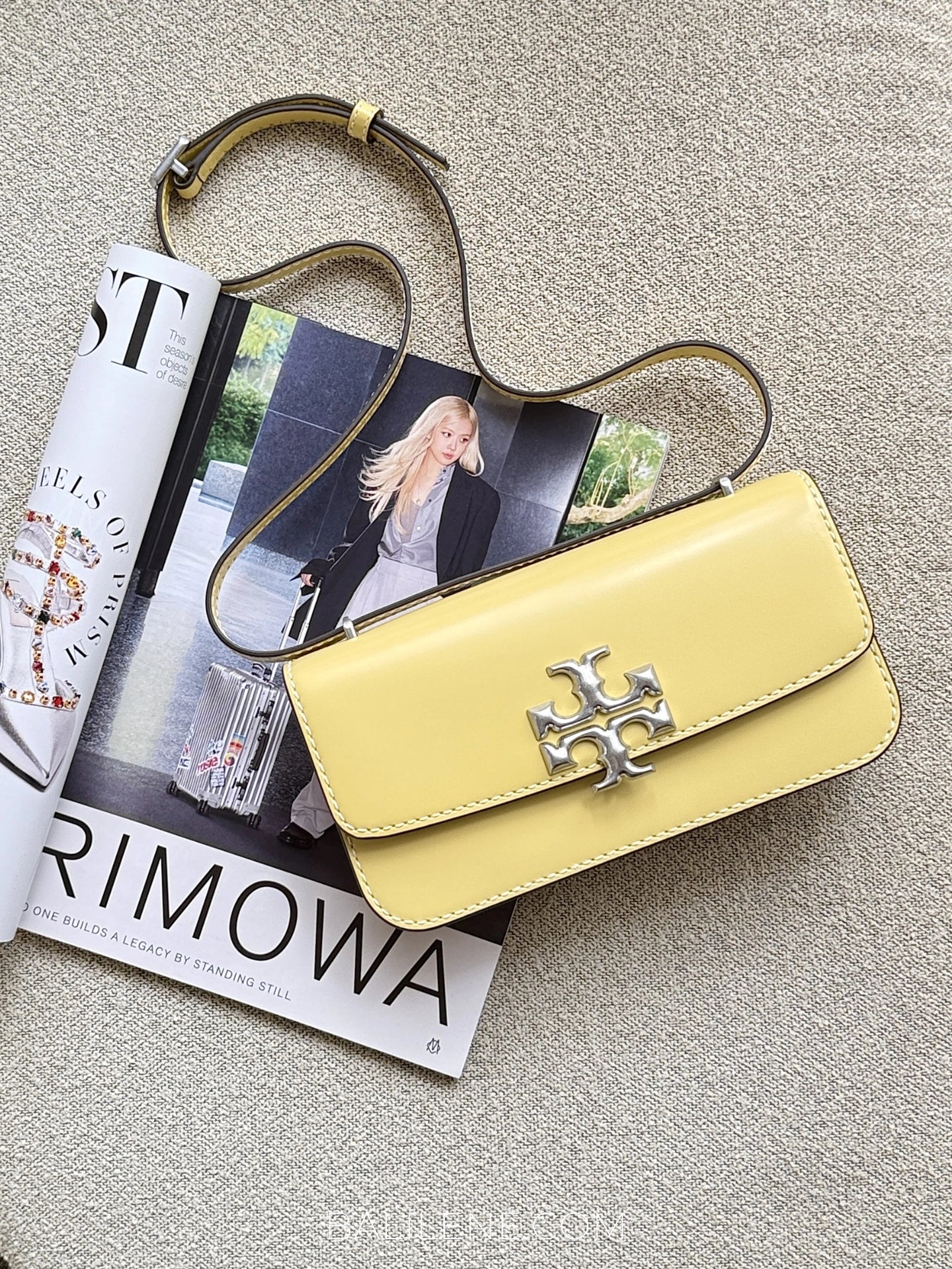 gambar-Tory-Burch-Eleanor-Small-EW-Convertible-Shoulder-Bag-Daffodil-balilene