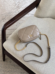 gambar-Tory-Burch-Kira-Diamond-Quilt-Camera-Bag-Taupe-Oak-balilene