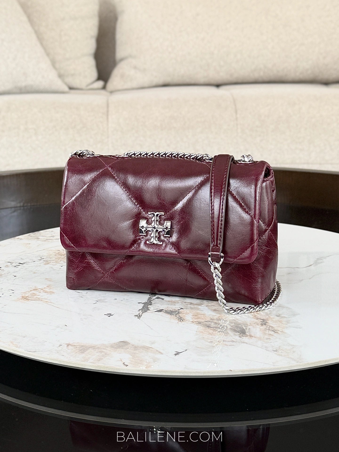 gambar-Tory-Burch-Small-Kira-Diamond-Quilt-Distressed-Shoulder-Bag-Dark-Carmine-balilene