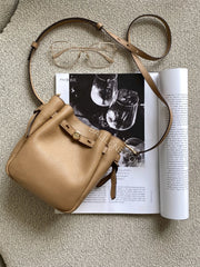 gambar-Tory-Burch-Small-Romy-Crossbody-Bag-Tiramisu-balilene