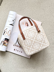 gambar-Tory-Burch-T-Monogram-Jacquard-Cube-Bag-Ivory-balilene
