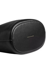 gambar-bawah-Coach-Bleecker-Bucket-Bag-21-Black