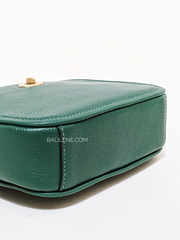 gambar-bawah-Coach-Chaise-19-Crossbody-Bag-Dark-Pine
