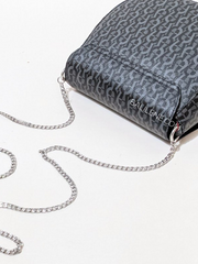 gambar-belakang-Aigner-Ava-Small-Shoulder-Bag-Logo-Black