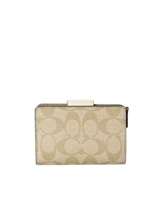 gambar-belakang-Coach-Medium-Corner-Zip-Wallet-In-Signature-Canvas-Light-KhakiChalkWEBP