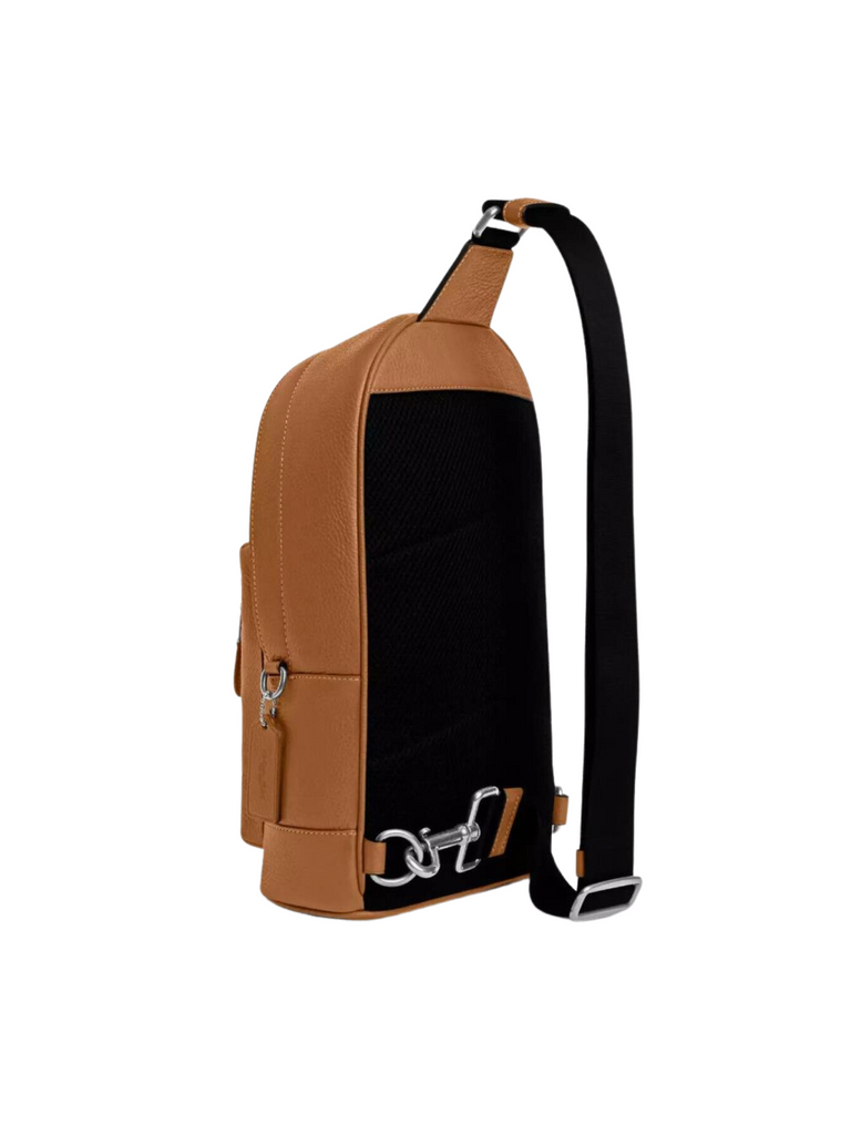 gambar-belakang-Coach-West-Pack-Light-Saddle
