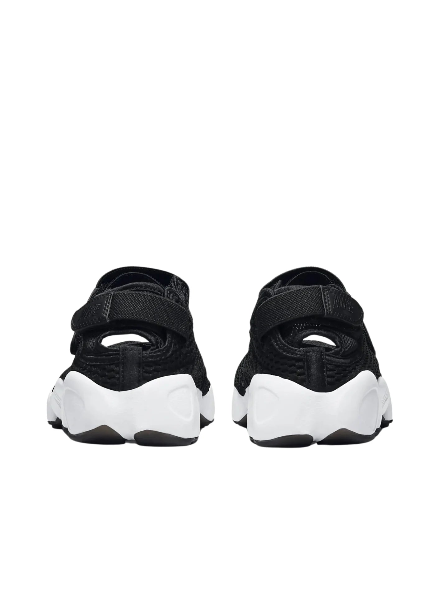 gambar-belakang-Nike-Air-Rift-Breathe-BlackWhiteCool-GreyWEBP